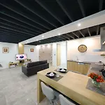 Harbour Sea View Апартаменты