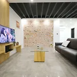 Апартаменты Harbour Sea View *