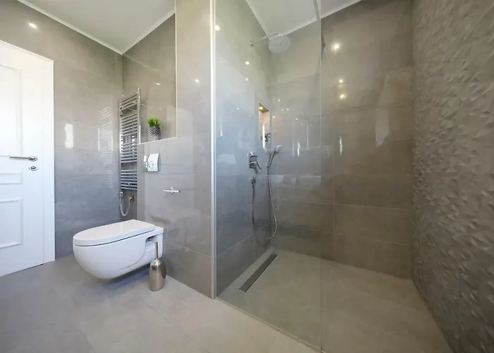 Harbour Sea View Lejlighed *