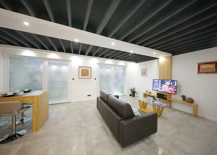 Harbour Sea View Lejlighed *